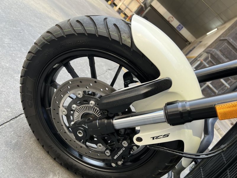 二手QJMOTOR闪300