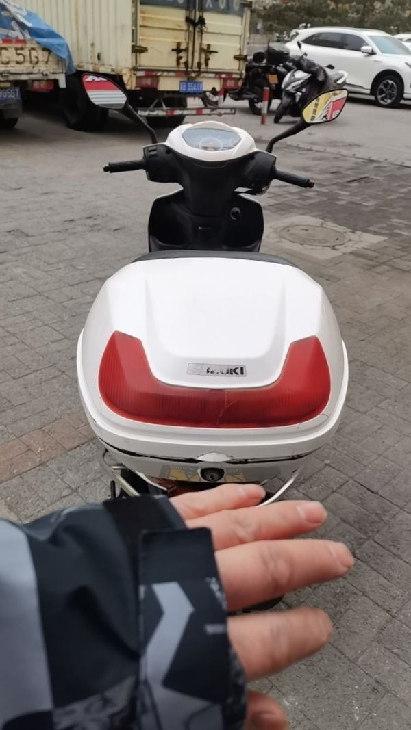 二手济南铃木优友 UU125i