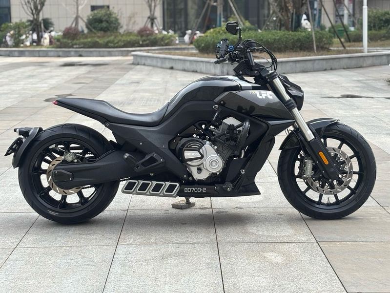 二手奔达LFC700 燎