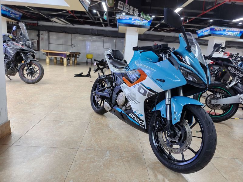 二手QJMOTOR赛250