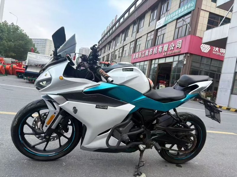 二手春风250SR