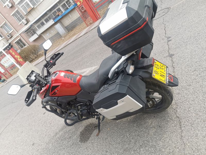 二手豪爵铃木DL250