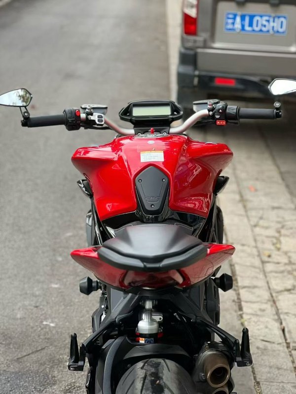 二手奥古斯塔Brutale 800