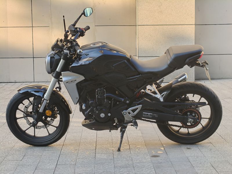 二手本田CB300R