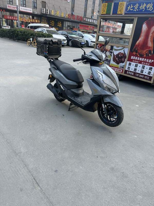 二手五羊本田NX125