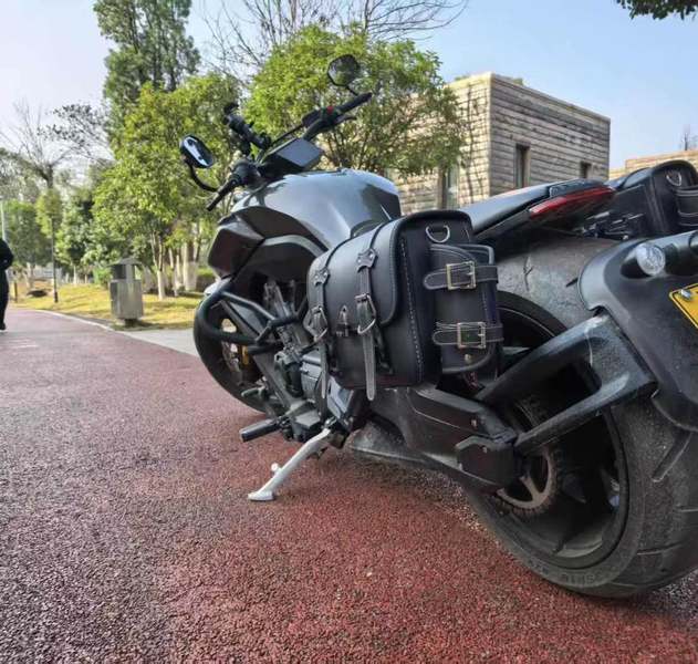 二手奔达LFC700 燎