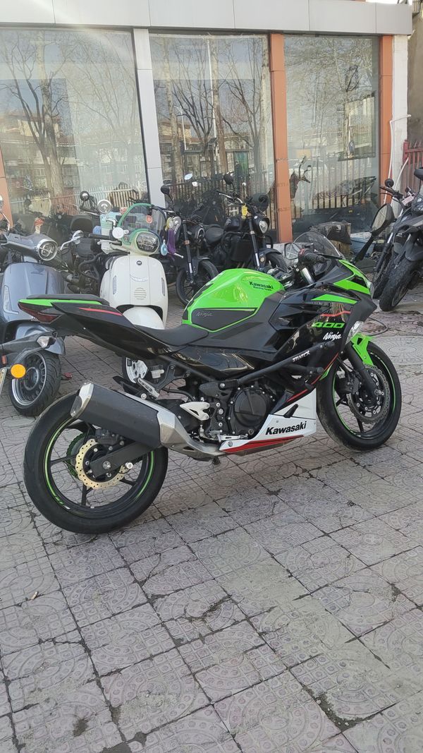 二手川崎Ninja 400