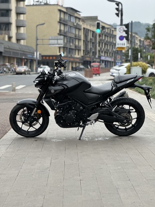 二手雅马哈MT-03