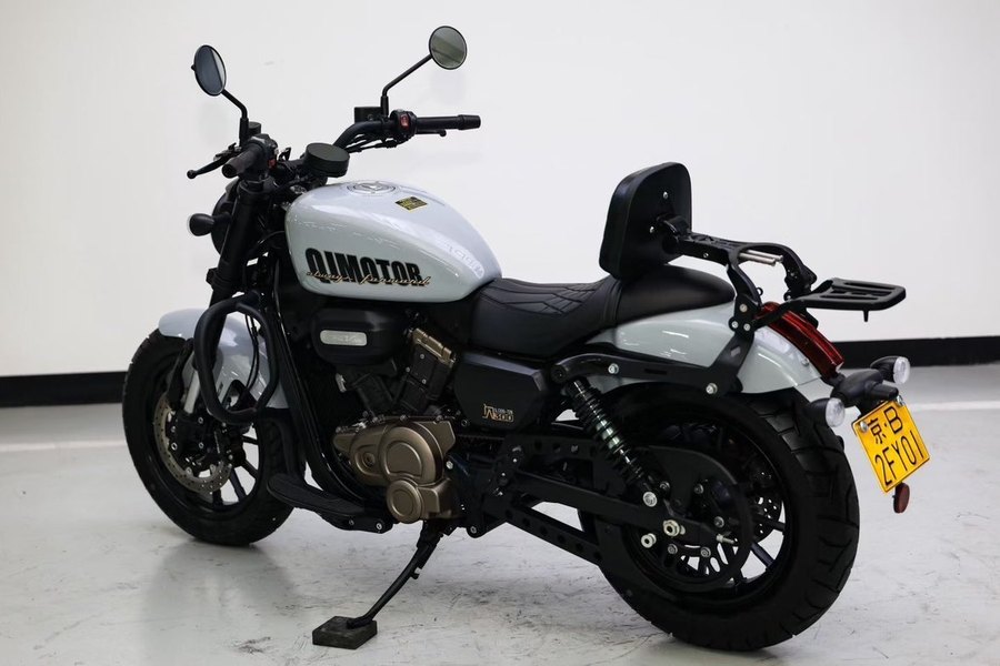 二手QJMOTOR闪300