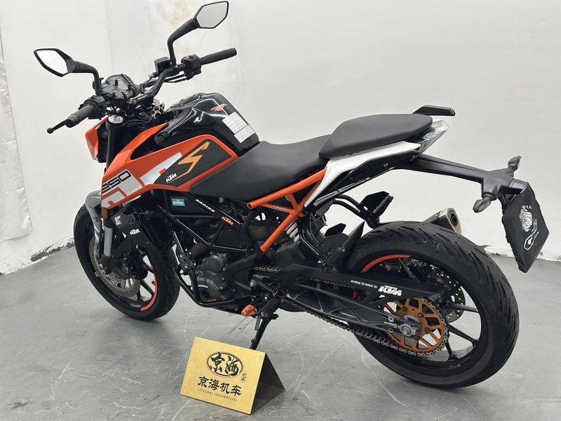 二手KTMR2R250 Duke