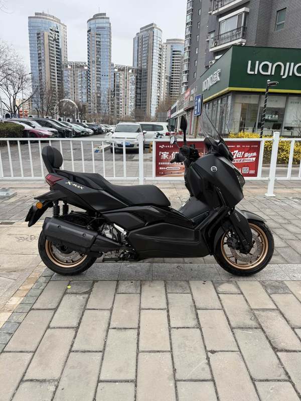 二手雅马哈XMAX