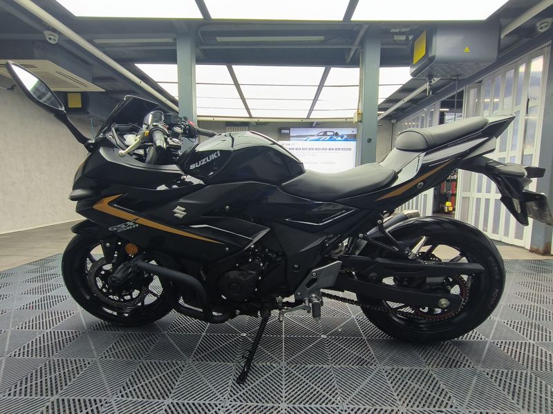 二手豪爵铃木GSX250R