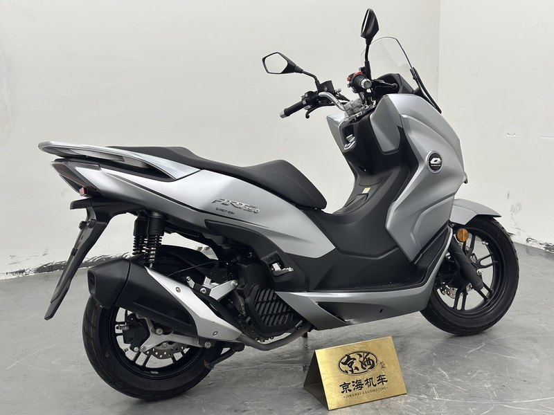 二手QJMOTOR鸿150