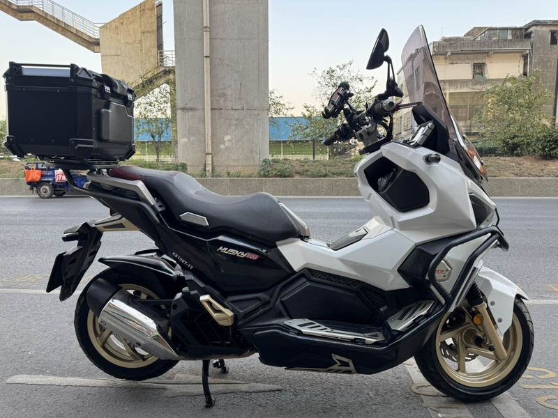 二手三阳哈士奇 Husky ADV150