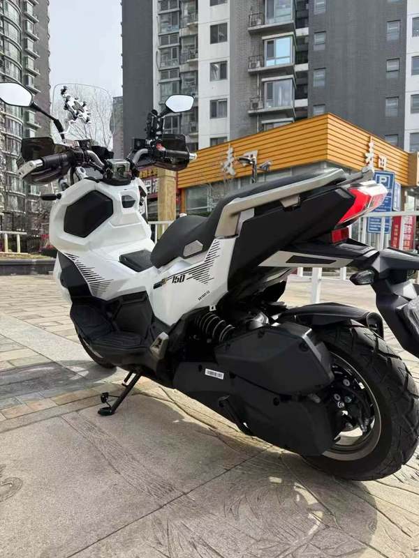 二手三阳哈士奇 Husky ADV150