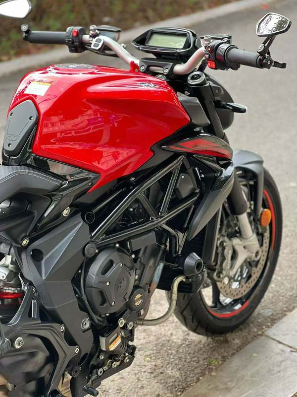 二手奥古斯塔Brutale 800