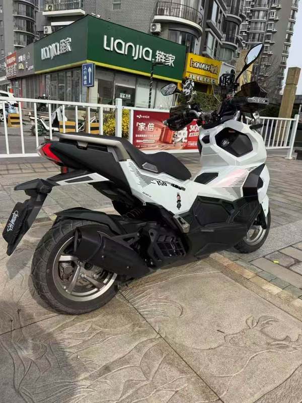 二手三阳哈士奇 Husky ADV150