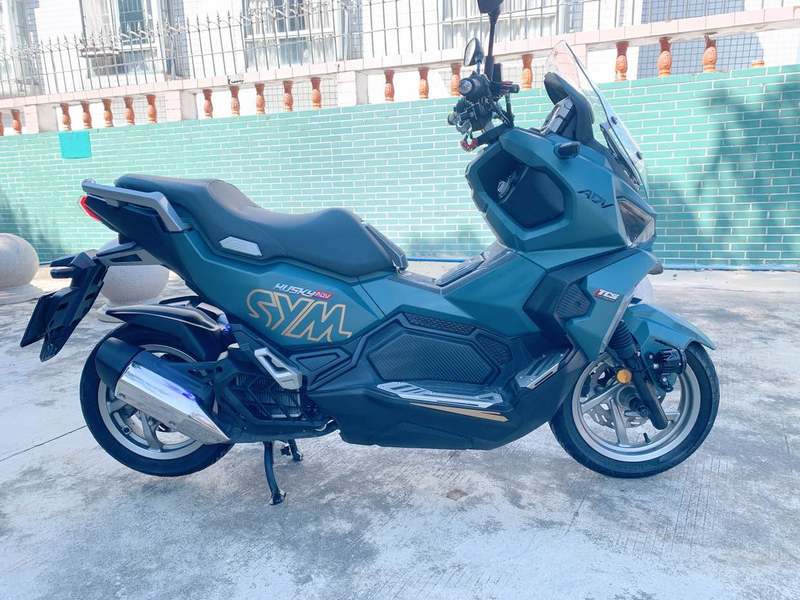 二手三阳哈士奇 Husky ADV150