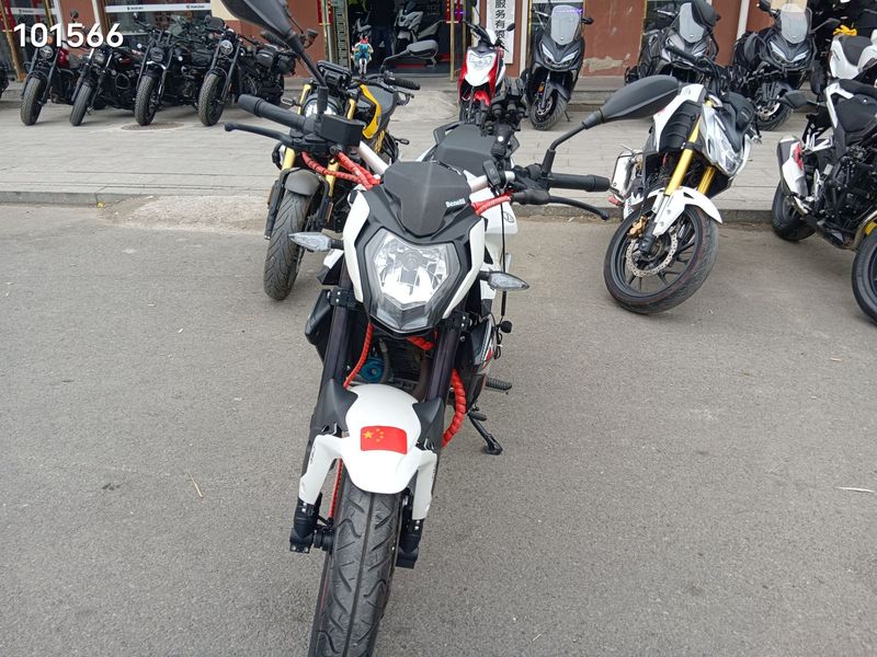 二手贝纳利红宝龙 TNT150i