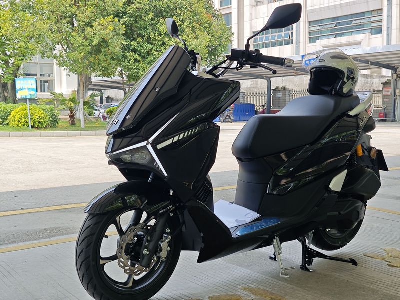 二手猎变闪电狗150