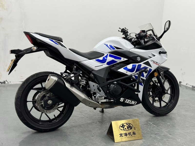 二手豪爵铃木GSX250R