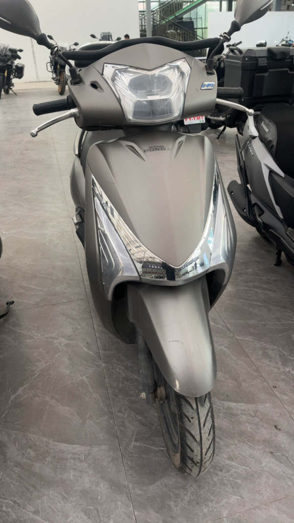 二手五羊本田SCR110 佳御