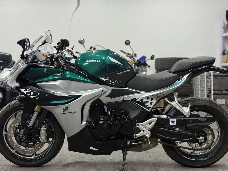 二手贝纳利龙卷风 Tornado 552R