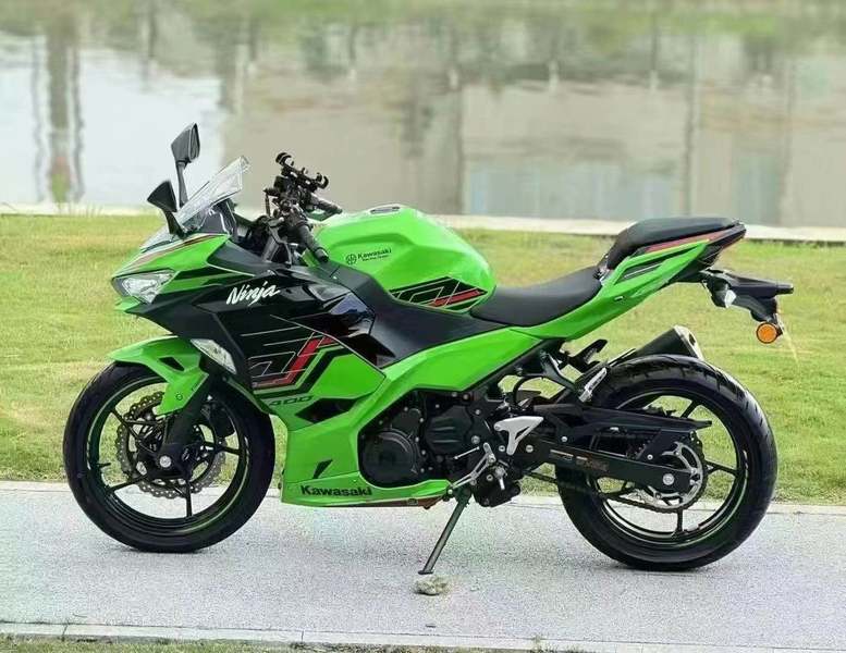 二手川崎Ninja 400