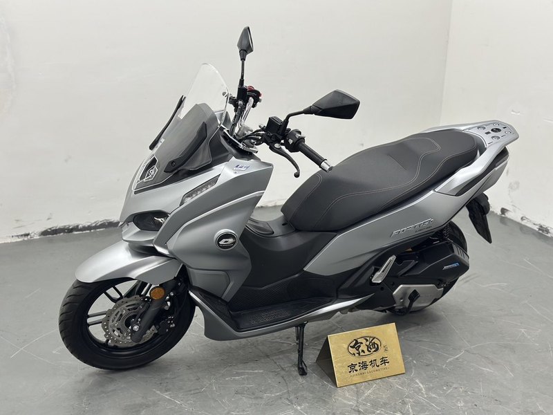 二手QJMOTOR鸿150