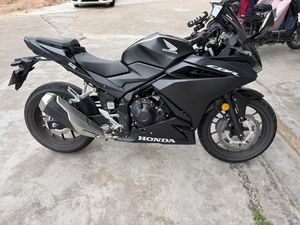 二手本田CBR400R