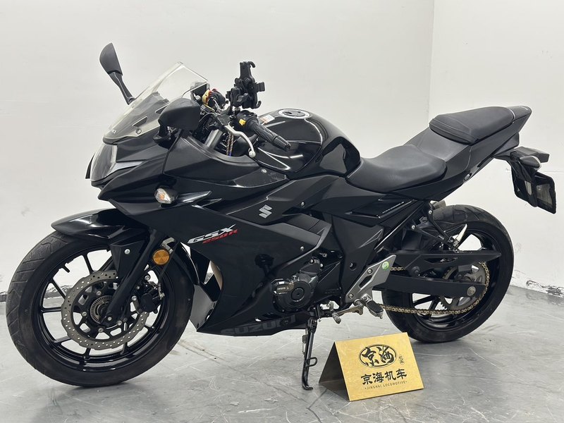 二手豪爵铃木GSX250R