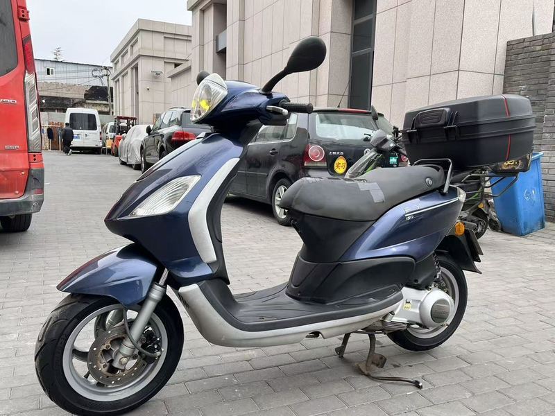 二手比亚乔Fly 150