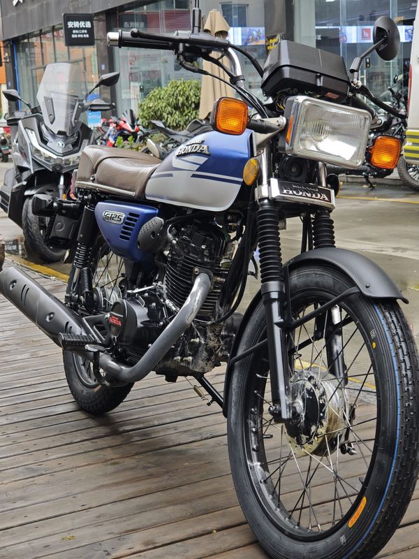 二手五羊本田CG125