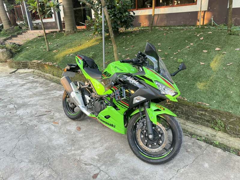 二手川崎Ninja 400