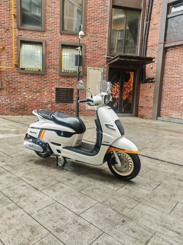 二手南方梦拉丽莎 飞戈