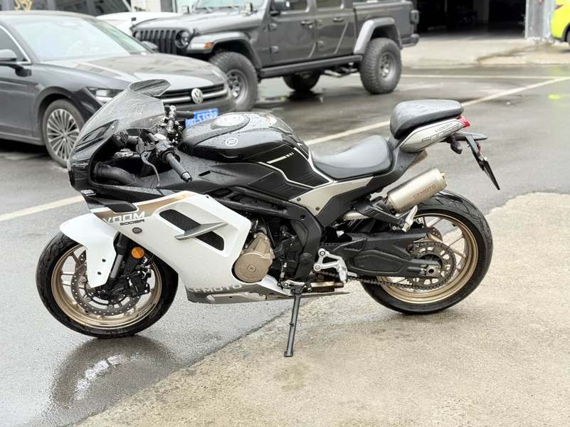 二手春风500SR VOOM