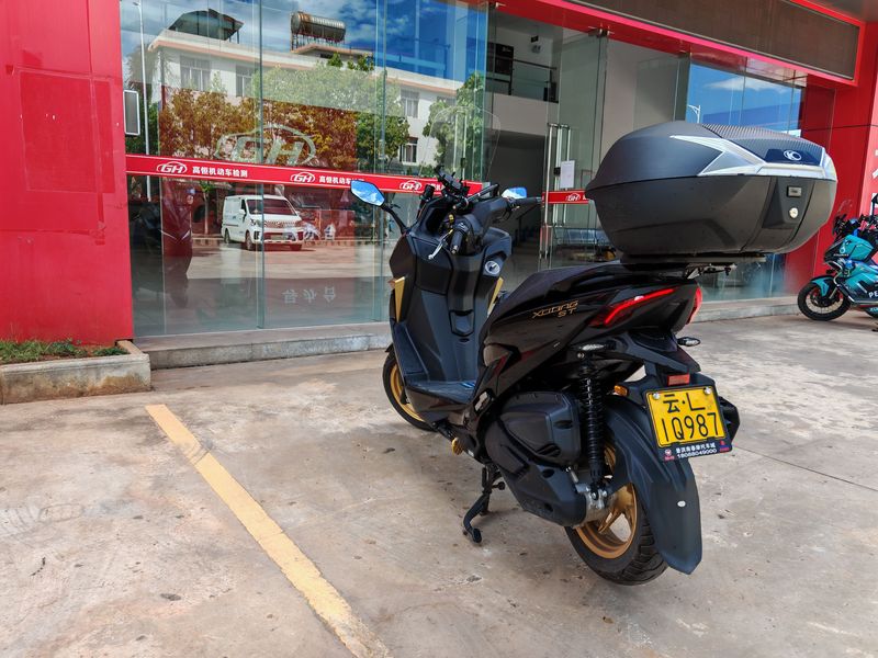 二手光阳赛艇 ST250