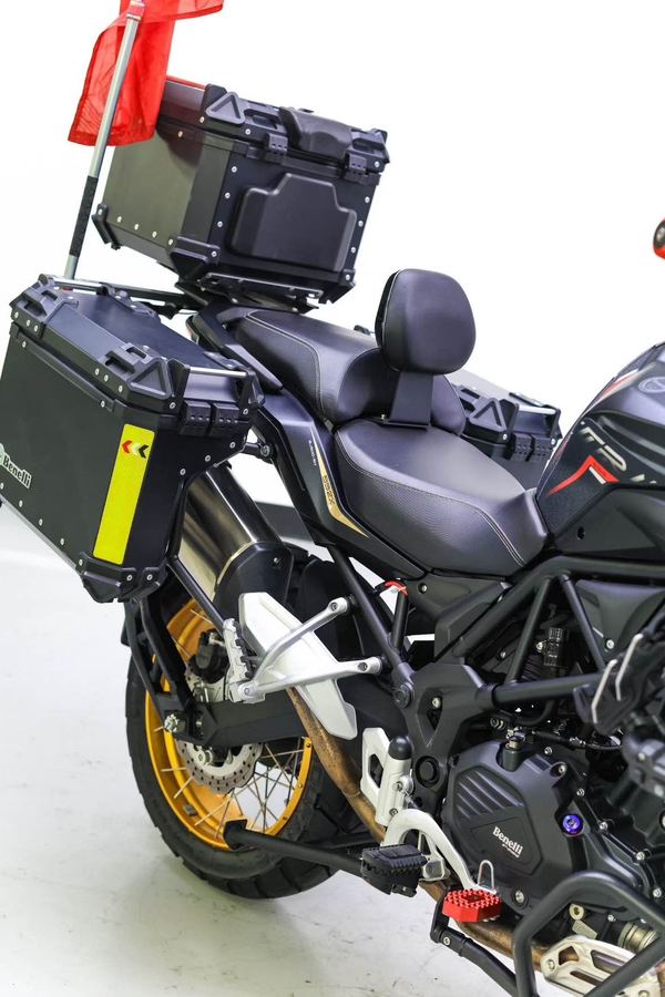 二手贝纳利TRK552