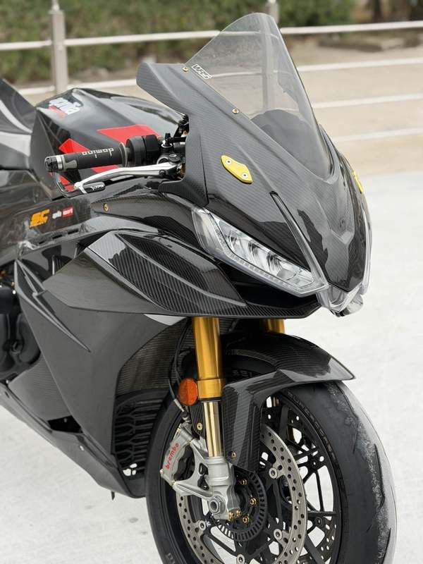 二手阿普利亚RSV4