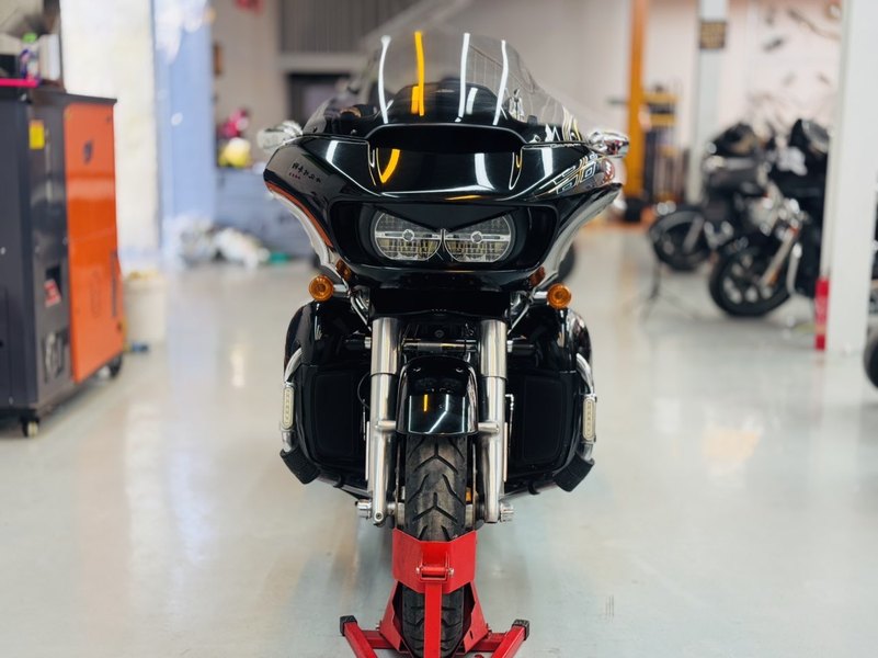 二手哈雷戴维森公路滑翔 Road Glide