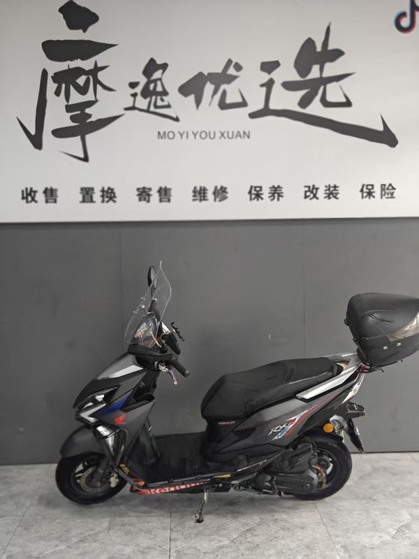 二手新大洲本田裂行 RX125Fi