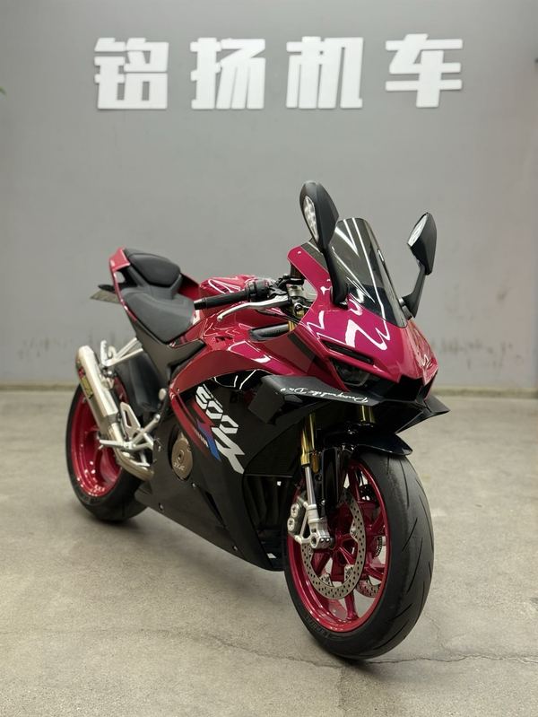 二手张雪机车500RR