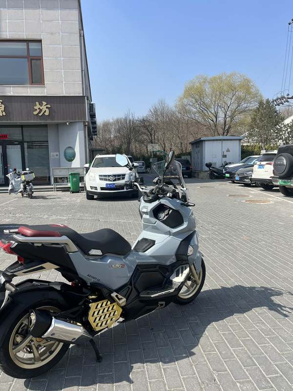 二手三阳哈士奇 Husky ADV150