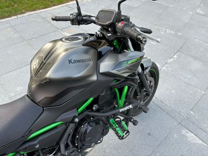 二手川崎Z650