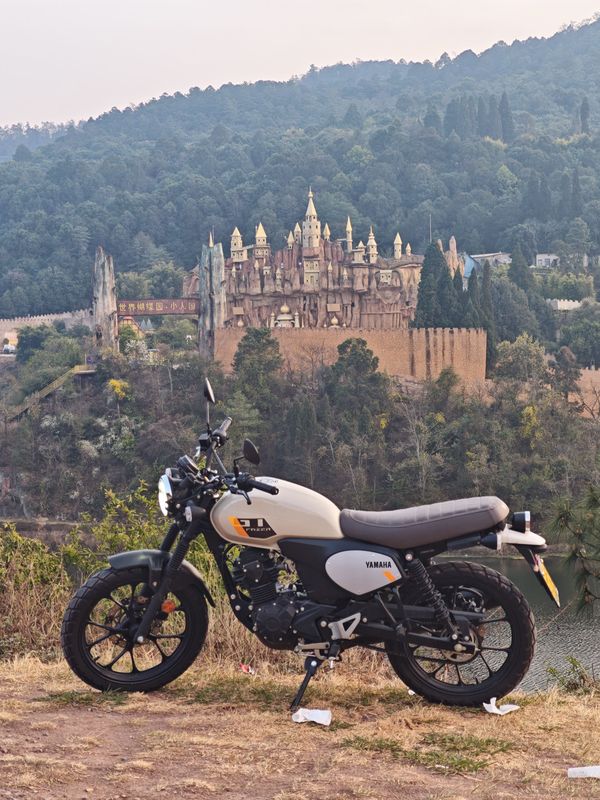 二手建设雅马哈GT150 Fazer