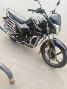 二手五羊本田CB150S雄帅