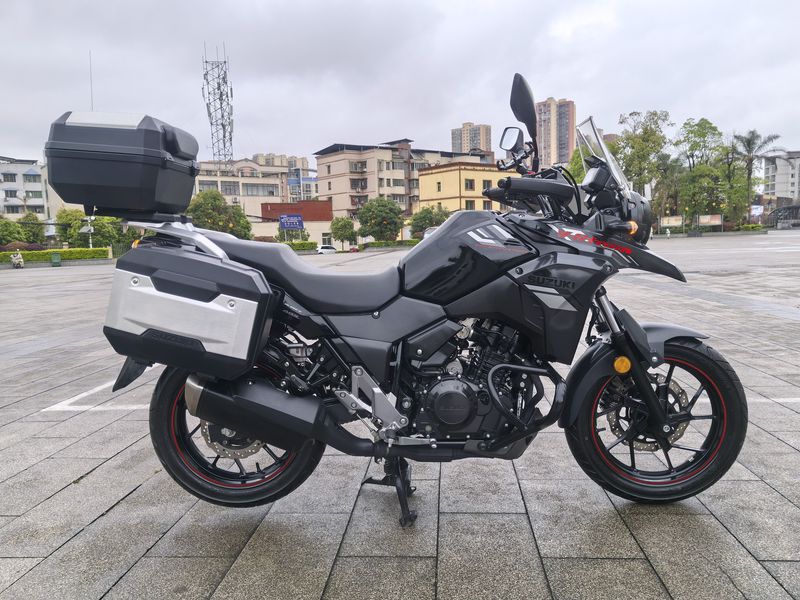 二手豪爵铃木DL250