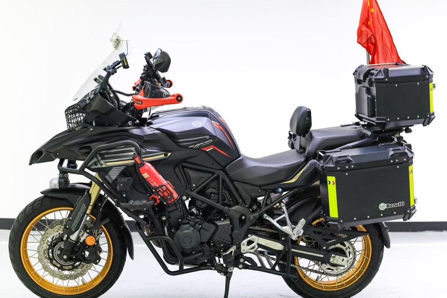 二手贝纳利TRK552