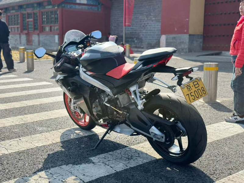 二手阿普利亚RS 660 