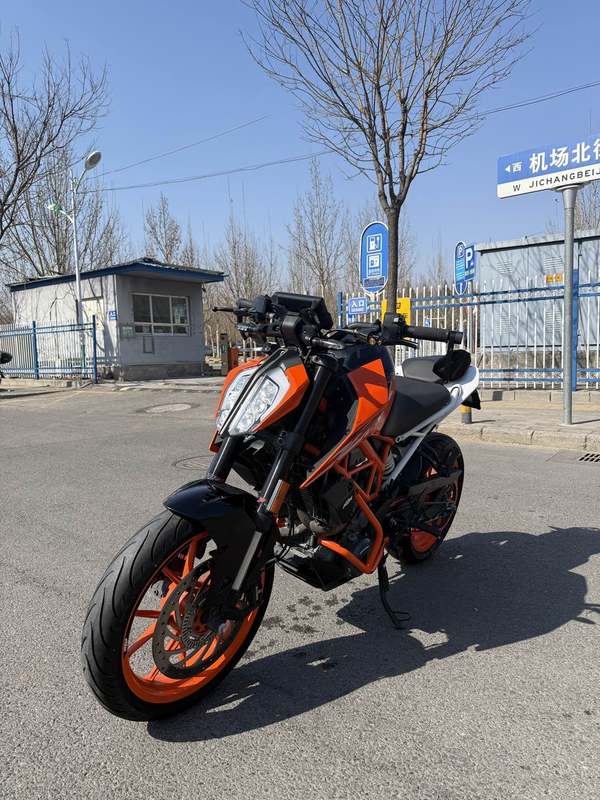 二手KTMR2R390 Duke